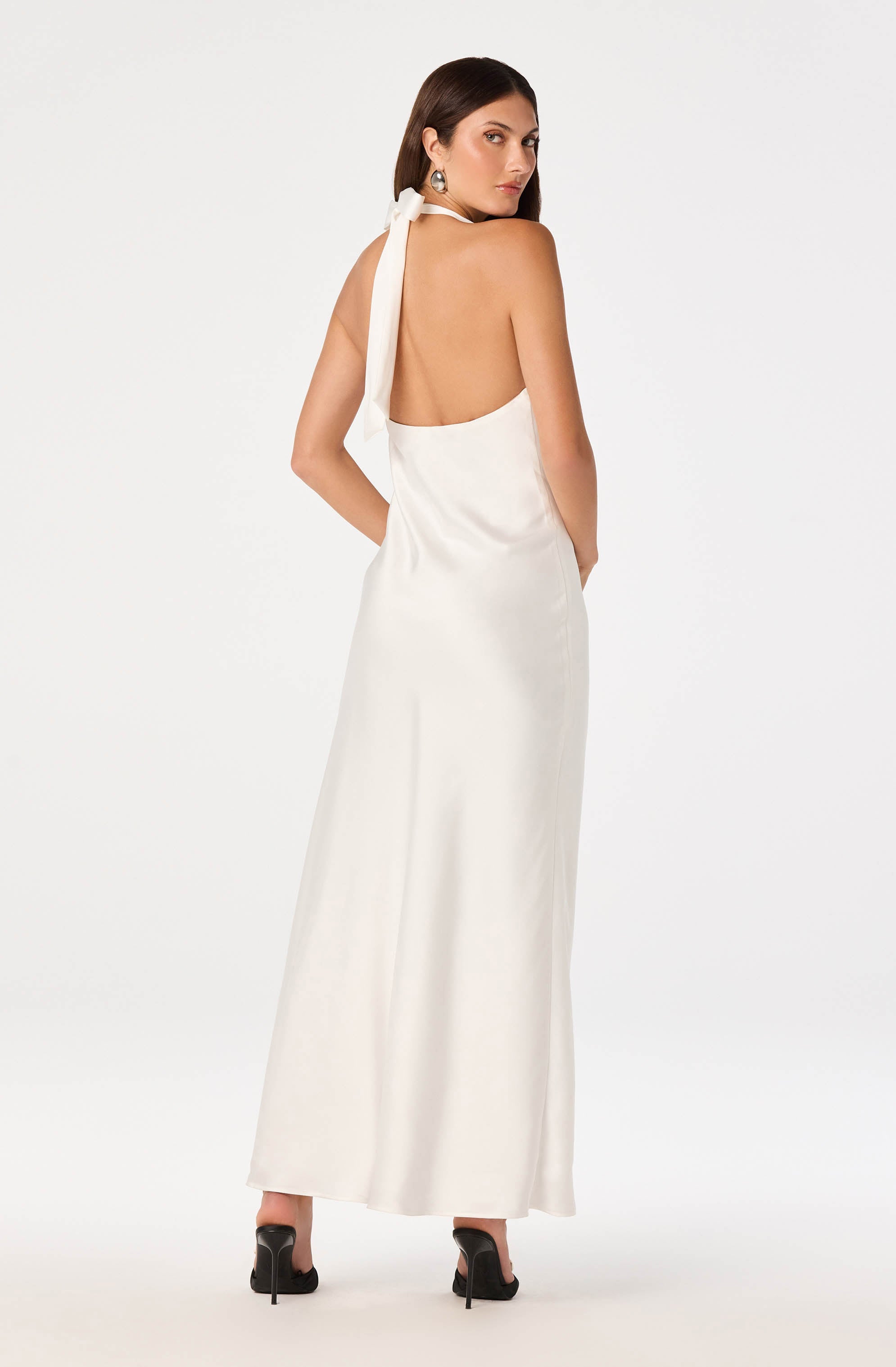 Lara Sweetheart Halter Maxi Dress